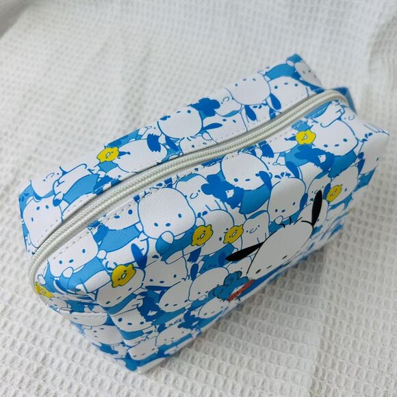 Pochacco Portable Handheld Organizer Cosmetic Bag - Picture 2 of 6